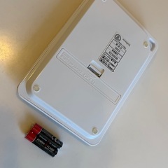 タニタ TANITA クッキングスケール KD-187 ホワイト（最大計量1kg／最小表示1g）の画像