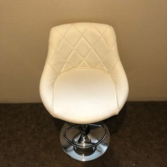 カウンターチェア 背もたれ付き リフトアップ 360°回転 カフェカウンター モダン スタイリッシュ バーチェア ダイニングチェア ハイチェア カウンターチェア (1脚、ホワイト)の画像