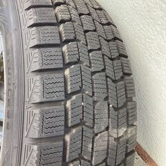 中古スタットレスタイヤ＆ホイール4本「195/65R15」の画像