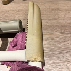 【テーブル・ビブドレス付】イングリッシーナ　テーブルチェアの画像