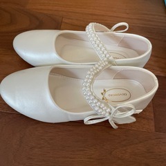 19.8センチ　発表会　ホワイト パール付きバレエシューズの画像