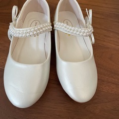19.8センチ　発表会　ホワイト パール付きバレエシューズの画像