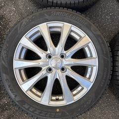 VRX3タイヤ新品に近い  185/55R16の画像