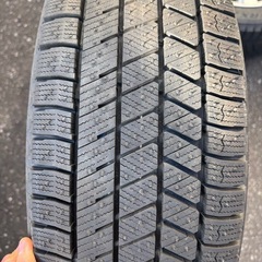 VRX3タイヤ新品に近い  185/55R16の画像