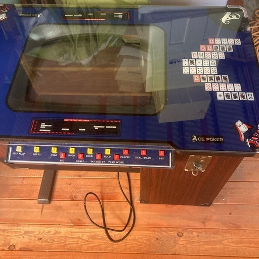 アーケードゲームテーブル