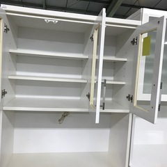 ジャングルジャングル貝塚店　食器棚　レンジボード　3枚扉　大容量　貝塚市　二色浜　リサイクルショップの画像