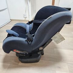 チャイルドシート タカタ TKNE0001 車用の画像