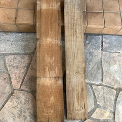 板　　材木　140枚ありますの画像