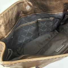 イタリアのレザーバッグ　ブロンズ
の画像