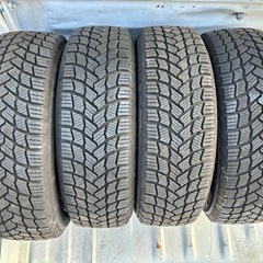 ミシュランスタッドレスタイヤ　セット　175/70R14 アクア　ヴィッツ　カローラの画像