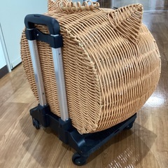 ペットバスケット【町田市再生家具】1122の画像
