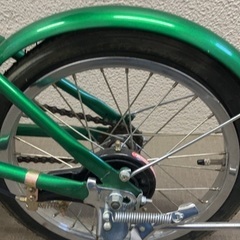 折りたたみ自転車の画像