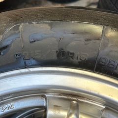 アルミホイールの画像