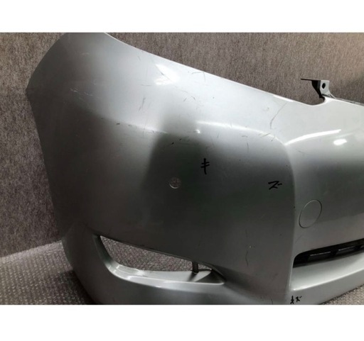 中古（やや傷や汚れあり） | ANH20W/ANH25W/GGH20W/GGH25W アルファード 純正 フロントバンパー 
