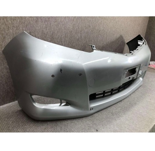 中古（やや傷や汚れあり） | ANH20W/ANH25W/GGH20W/GGH25W アルファード 純正 フロントバンパー 
