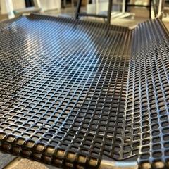 A2511-352　Niels Jorgen Haugesen 1977年 X-ライン チェア④ hommage版 北欧風 スチールフレーム メッシュ素材 ブラック サビ、キズ汚れ有りの画像