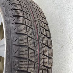 中古スタットレスタイヤ＆ホール4本「155/65R14」の画像