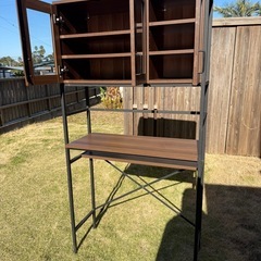 無料！食器棚の画像