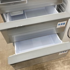 🧊AQUA アクア🧊355L冷蔵庫🧊2023年式🧊まん中2段フリーザー🧊シルバー🧊4ドア🧊AQR-36N🧊7407の画像