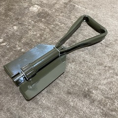 アウトドア折りたたみシャベル　　の画像
