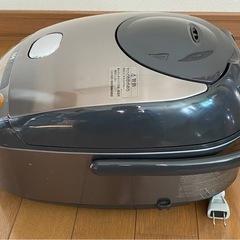 【お取引様決定】象印 IH炊飯器5.5合（NP-VL10）の画像