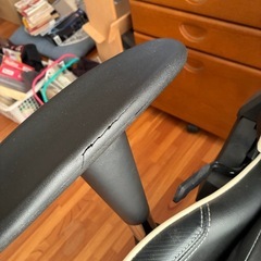 ゲーミングチェアの画像