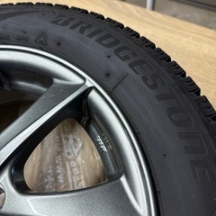 スタッドレスタイヤセットの画像