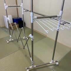 【急募】洗濯機　ダイニングテーブル　イス　こたつ　物干し台の画像