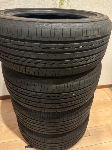 ブリヂストン　レグノ　225/50/17 22年製　8分山くらい