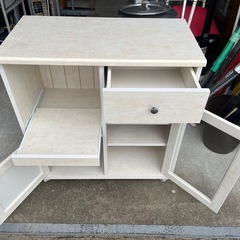 ニトリ カウンターワゴン リズバレー キャスター付 レンジボード 食器棚 フレンチカントリー調 W740 D390 H795 中古美品 ④の画像