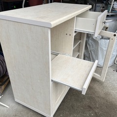 ニトリ カウンターワゴン リズバレー キャスター付 レンジボード 食器棚 フレンチカントリー調 W740 D390 H795 中古美品 ④の画像