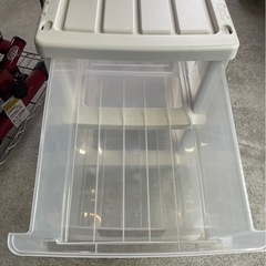 2段　ハンガーイン収納ケース　キャスター付　チェスト　収納ボックス　衣装ケース　整理　衣類　服　マルチ収納　2点あり　中古　③の画像