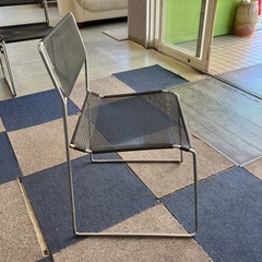 A2511-354　Niels Jorgen Haugesen 1977年 X-ライン チェア⑥ hommage版 北欧風 スチールフレーム メッシュ素材 ブラック サビ、キズ汚れ有りの画像