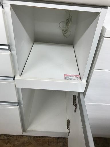ジャングルジャングル貝塚店　ニトリ　レンジボード　食器棚　ホワイト　貝塚市　二色浜　リサイクルショップ