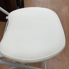 ☆ドリーム荒牧店☆ジモティー割引有☆【クリーニング済み】ニトリ 折りたたみチェア バーミーズ WH　の画像