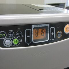 石油ファンヒーター 5.0L 2015年製 トヨトミ 強制通気形開放式 ヒーター 灯油 ストーブ  LC-S32F TOYOTOMI シルバー系 ペイペイ対応 札幌 手稲の画像
