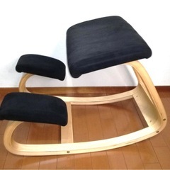 姿勢矯正　バランスチェア　ロッキングチェア    美品　北欧    ブラックの画像