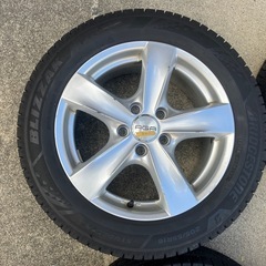 スタッドレスホイール　4本セット　2023年製　ブリザック　205/55R16　16インチ　112×5穴　VW等の画像