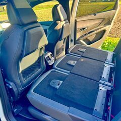 プジョー　5008　クロスシティブルーHDiディーゼルターボ　68,000km　208万円　1か月 or 1,000km無料保証の画像