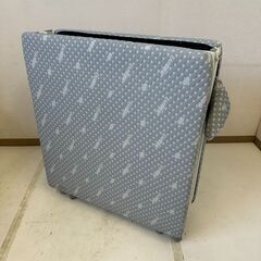伊勢崎店【現状品】ji11-44 EMOOR エムール 折り畳みベッド 詳細不明の画像