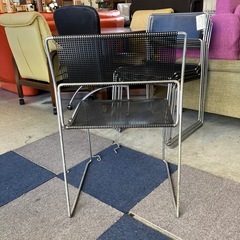 A2511-355　Niels Jorgen Haugesen 1977年 X-ライン チェア⑦ hommage版 北欧風 スチールフレーム メッシュ素材 ブラック サビ、キズ汚れ有りの画像