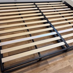 セミダブルベッドフレーム 木製スラットの画像