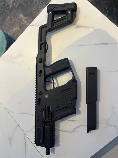 KRYTAC　KRISS VECTOR(クリスベクター)