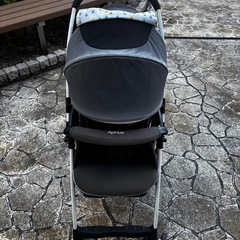 アプリカ　ベビーカー　の画像