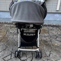アプリカ　ベビーカー　の画像