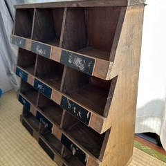 棚(お話中)の画像