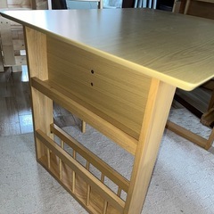 お話中　2024年製 ニトリ 伸長式 ダイニングテーブル ロピア2 DT LOPIA2 LBR ナチュラルカラー 1人掛けダイニングチェア 2脚 まとめて 中古品 ③の画像