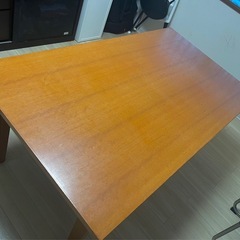 ダイニングテーブル　4人用の画像