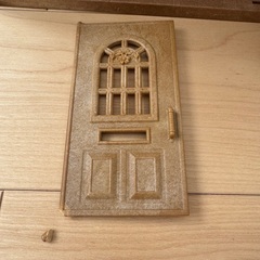 シルバニアファミリー　赤い屋根のお家　人形付きの画像