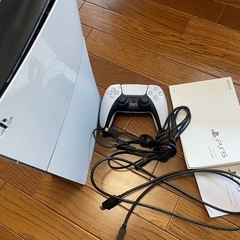 【PS5】PlayStation5 本体 CFI-2000A 【1TB】 の画像